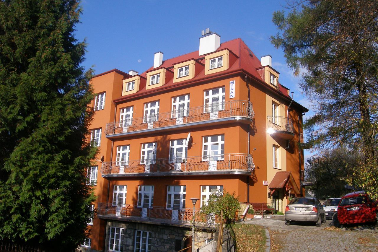 Zajazd Meran Krynica-Zdrój Esterno foto
